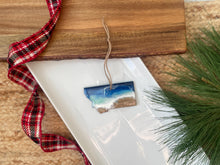 Load image into Gallery viewer, Montana ornament