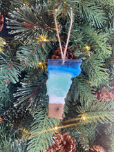 Load image into Gallery viewer, Vermont ornament