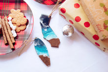 Load image into Gallery viewer, Christmas Ornament, State Shaped Beach Tree Decor