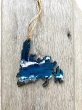 Load image into Gallery viewer, Christmas Ornament, State Shaped Beach Tree Decor