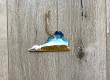 Load image into Gallery viewer, Christmas Ornament, State Shaped Beach Tree Decor