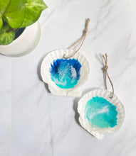 Load image into Gallery viewer, Seashell Ornament