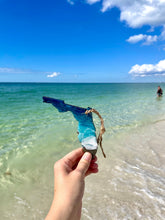 Load image into Gallery viewer, Florida ornament
