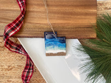 Load image into Gallery viewer, Utah ornament
