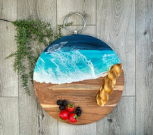 Load image into Gallery viewer, Round Cheeseboard with Metal Handle, Beach Resin Art Serving Tray
